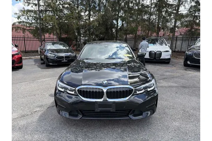 $28943 : BMW 3 Series 2021 AWD 330i x image 5