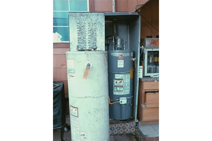 SUPER TECNICO PLOMERO image 2