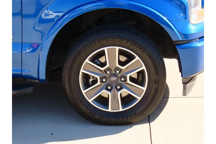 $7999 : Ford F-150 2017 4x2 XLT 4dr image 9