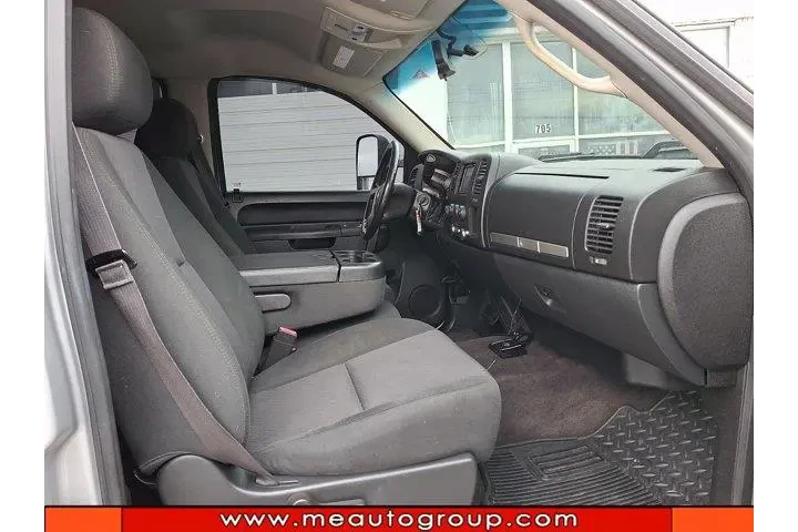 $18902 : Chevrolet Silverado 2500HD 2 image 10