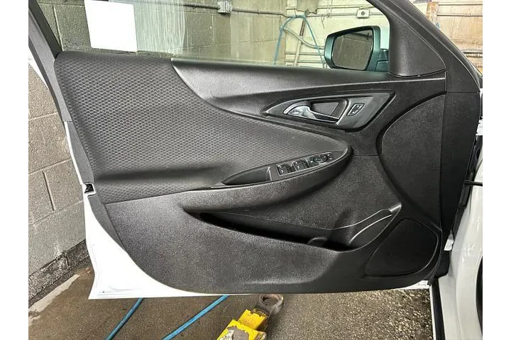 $21995 : Chevrolet Malibu 2024 LT 4dr image 9