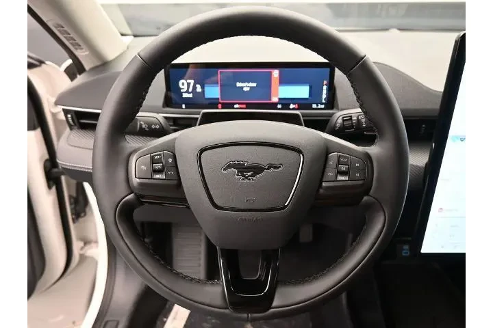 $30991 : Ford Mustang Mach-E 2024 AWD image 7