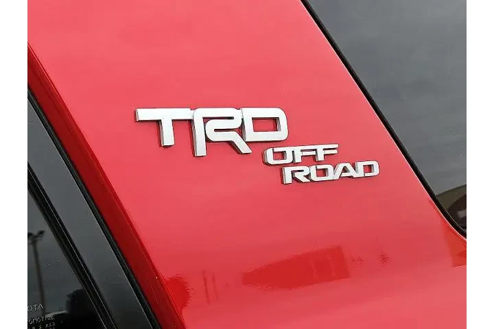 $37925 : Toyota 4Runner 2020 4x4 SR5 image 6