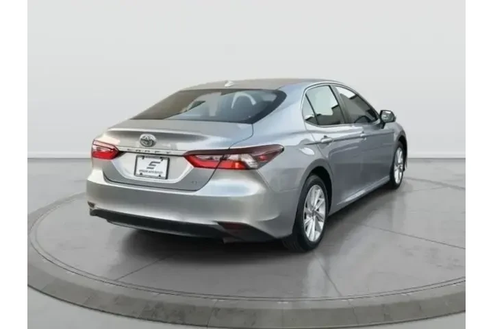 $22495 : Toyota Camry 2023 LE 4dr Sed image 5