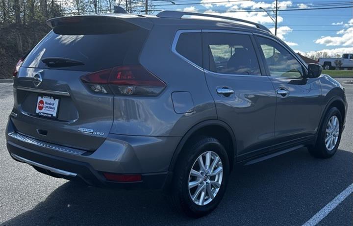 $16897 : PRE-OWNED 2019 NISSAN ROGUE S image 5