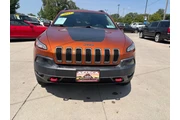 $8950 : 2015 Cherokee Trailhawk thumbnail
