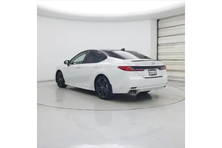 $38998 : Toyota Camry 2025 XSE 4dr Se image 2