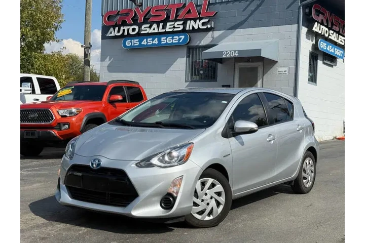 $9995 : 2015 Prius c Two image 3
