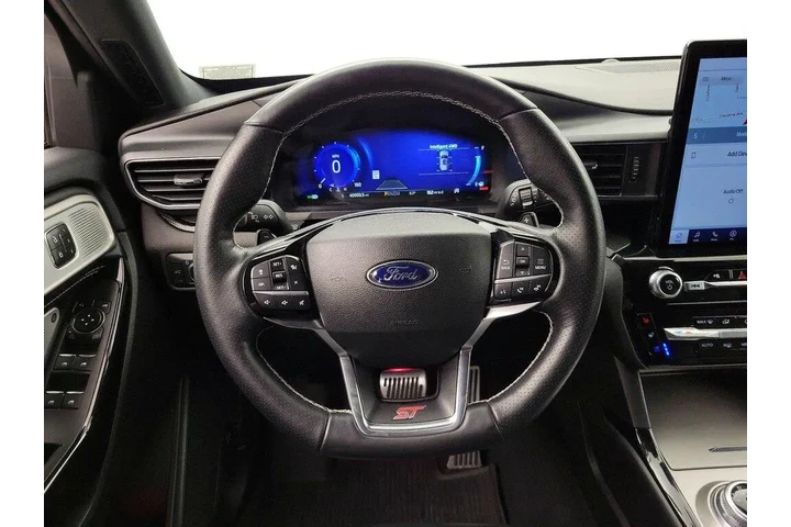 $37998 : Ford Explorer 2022 AWD ST 4d image 10