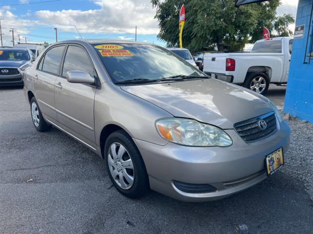 $6599 : 2005 Corolla LE image 3