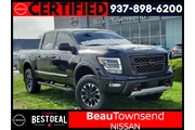 Nissan Titan 2024 4x4 PRO-4X en Albany