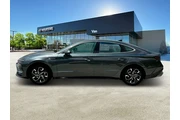 $20749 : Hyundai SONATA 2025 SEL 4dr thumbnail