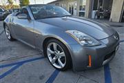 $10995 : 2004 350Z Enthusiast Roadster thumbnail