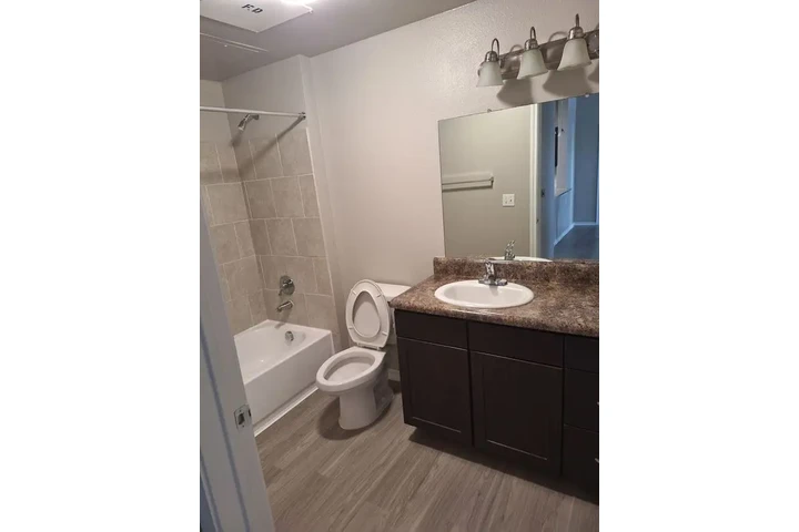 $2300 : Home for rent image 6