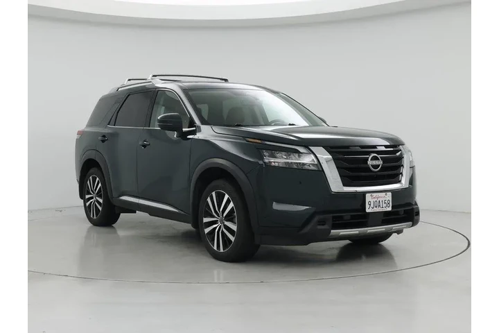 $36998 : Nissan Pathfinder 2024 Plati image 1
