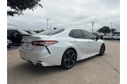 $20773 : Toyota Camry 2019 XLE V6 4dr thumbnail