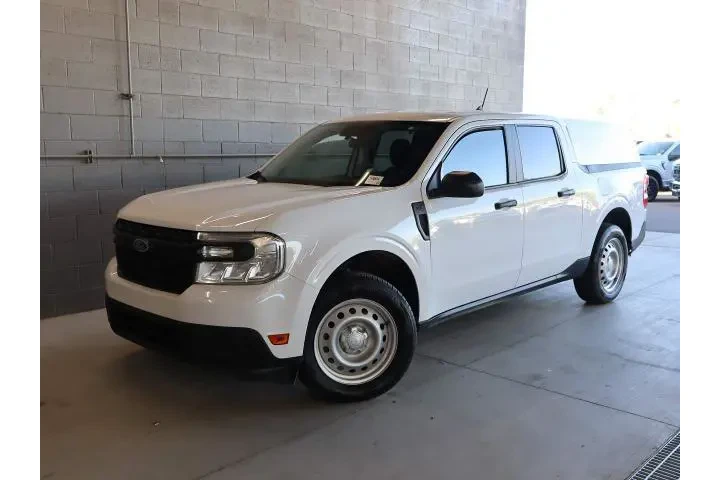 $19995 : Ford Maverick 2022 AWD XL 4d image 2