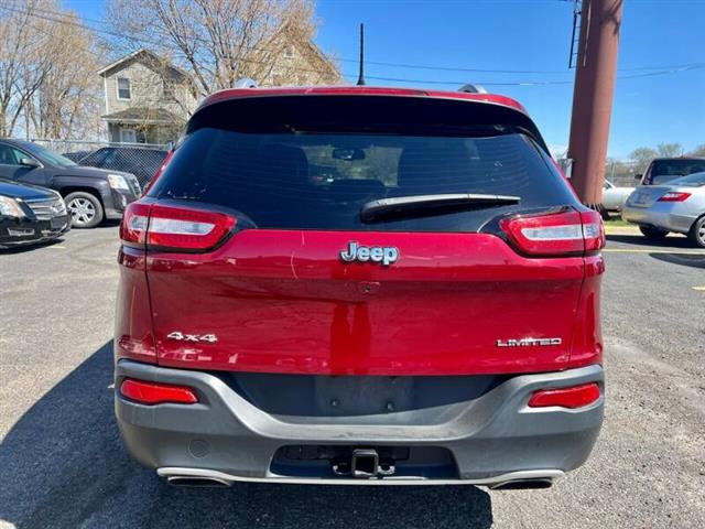 $17995 : 2017 Cherokee Limited image 7