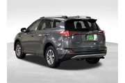 $24788 : 2017 RAV4 Hybrid XLE thumbnail