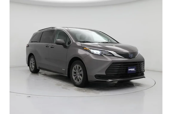$31998 : Toyota Sienna 2021 LE 8-Pass image 1