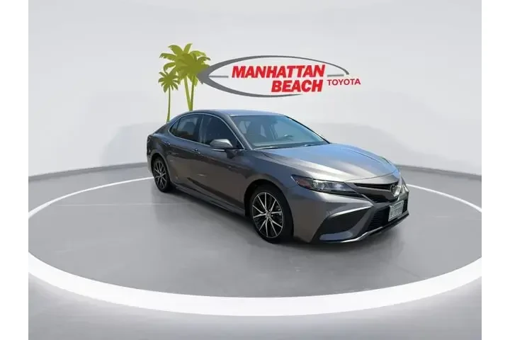 $27595 : Toyota Camry 2024 SE 4dr Sed image 1