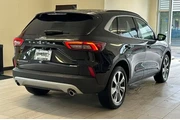 $27844 : Ford Escape 2025 AWD Platinu thumbnail