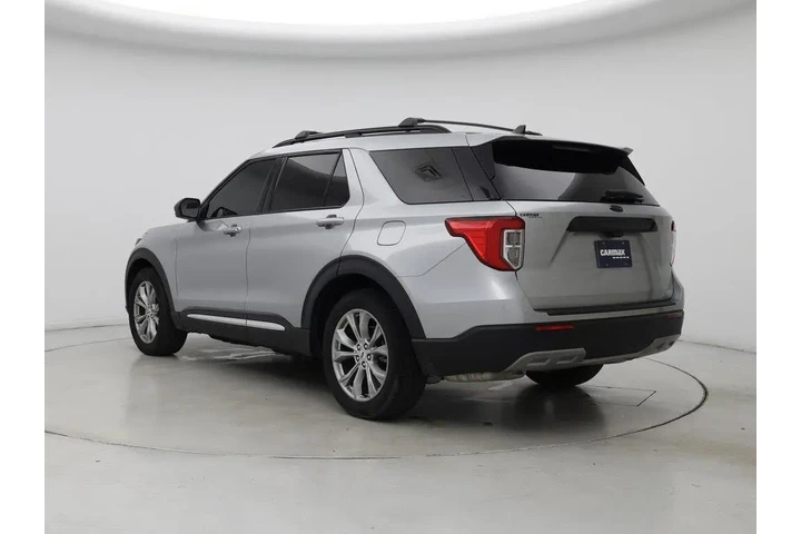 $29998 : Ford Explorer 2022 XLT 4dr S image 2