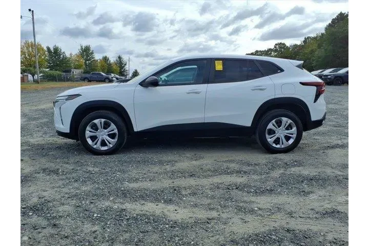 $19650 : Chevrolet Trax 2024 LS 4dr C image 10