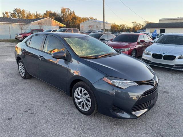 $12797 : 2019 Corolla LE image 4