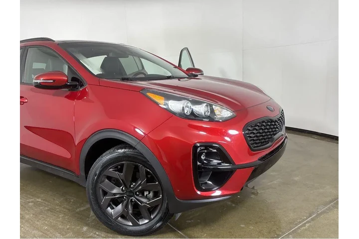 $20477 : 2022 Sportage Nightfall image 9