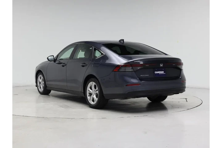 $22998 : Honda Accord 2024 LX 4dr Sed image 2