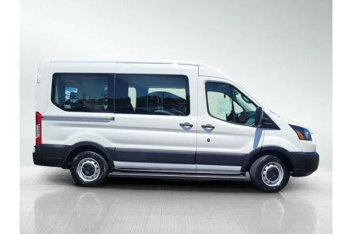 $32887 : Ford Transit 2019 150 XL 3dr image 3
