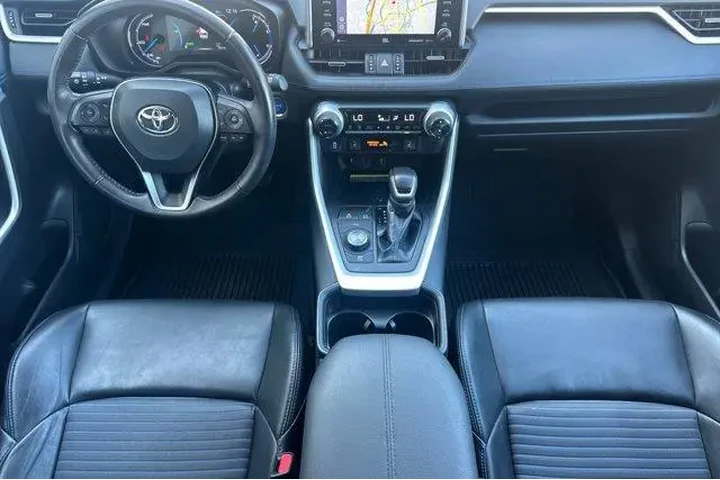 $28500 : Toyota RAV4 Hybrid 2021 AWD image 6