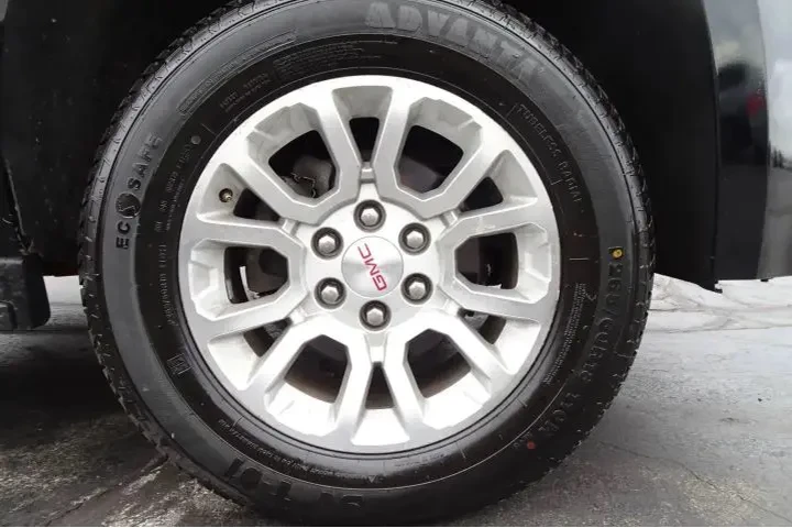 $22995 : 2016 YUKON XL image 10