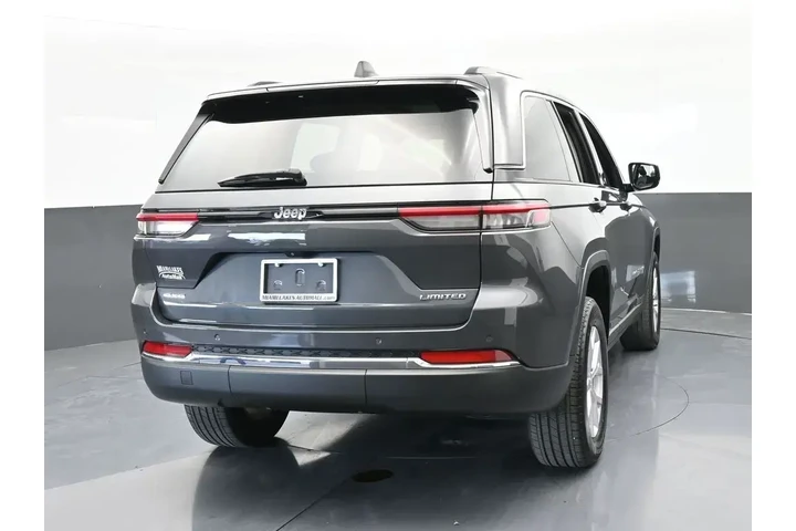 $27800 : Jeep Grand Cherokee 2022 4x4 image 5