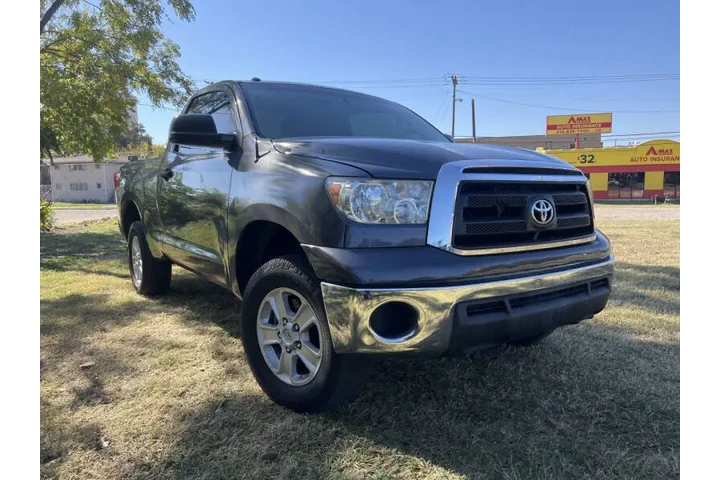 $16995 : 2012 Tundra Grade image 3