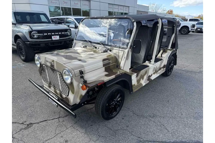 $17500 : 2019 e Base image 3