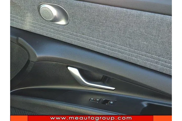 $19899 : Hyundai ELANTRA 2024 Limited image 10