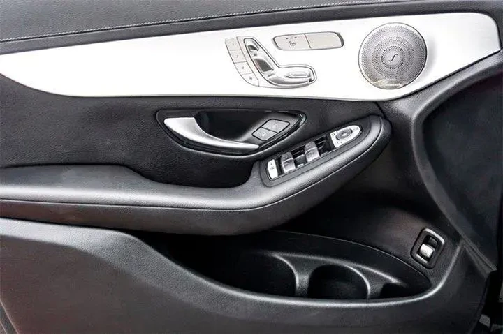 $39059 : Mercedes-Benz GLC 2023 AWD G image 10