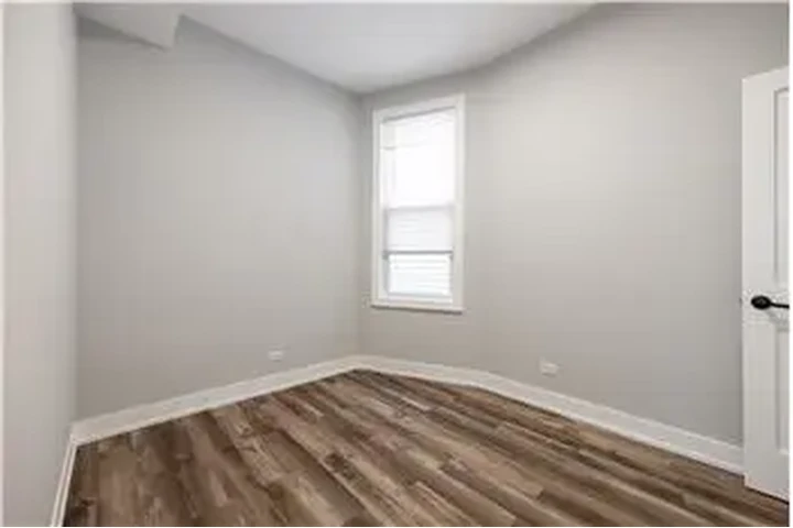 $4490 : Rental property with 4 bedro image 7