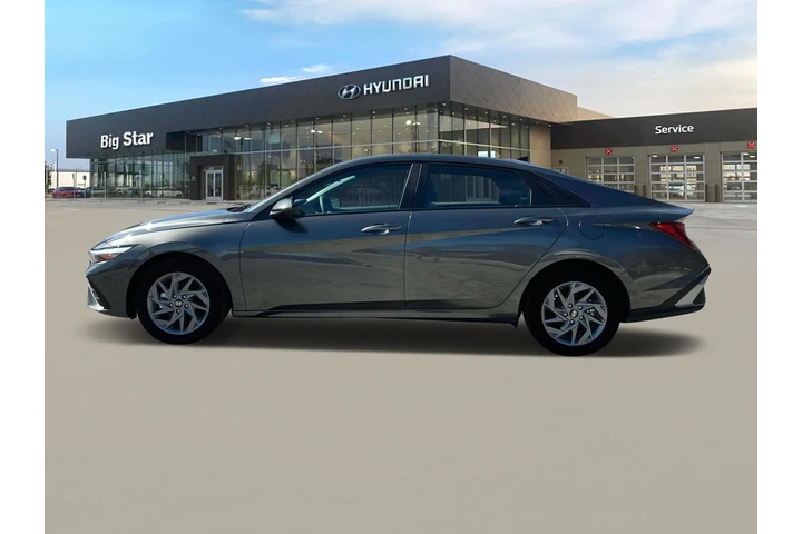 $22013 : Hyundai ELANTRA 2024 SEL 4dr image 3
