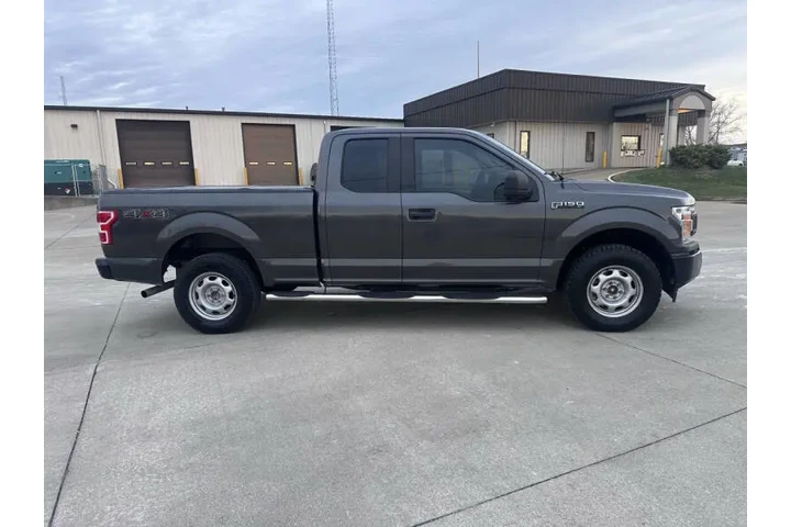 $9500 : 2018 F-150 Lariat image 8