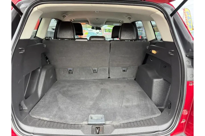 $7498 : 2014 Escape SE image 10