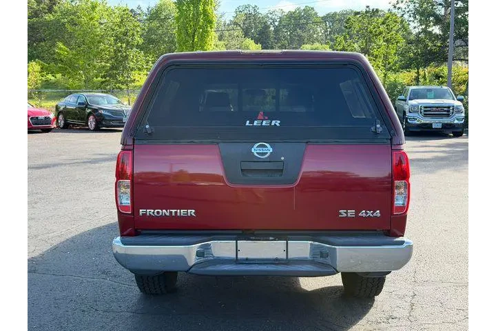 $10800 : Nissan Frontier 2009 4x4 LE image 4