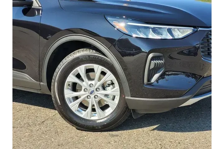 $29479 : Ford Escape 2025 Active 4dr image 6