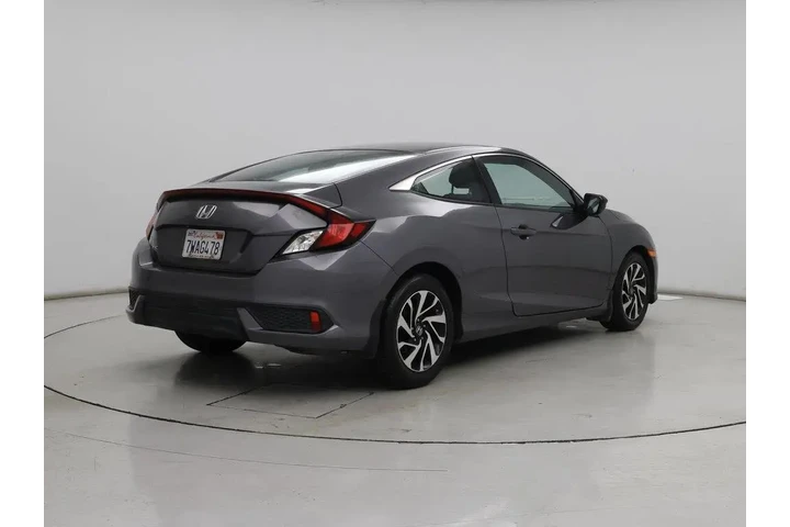 $13998 : Honda Civic 2016 LX 2dr Coup image 8