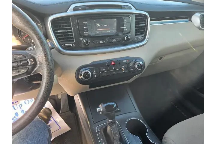 $12998 : Kia Sorento 2016 L 4dr SUV image 9