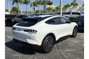 $31990 : Ford Mustang Mach-E 2024 Pre thumbnail