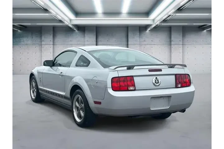 $21990 : Ford Mustang 2006 V6 Standar image 6