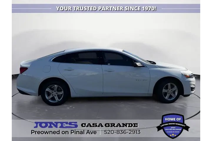 $17742 : Chevrolet Malibu 2023 LS 4dr image 6